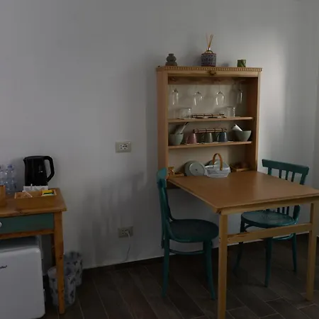 לינה וארוחת בוקר Lilla All'adige לניאגו