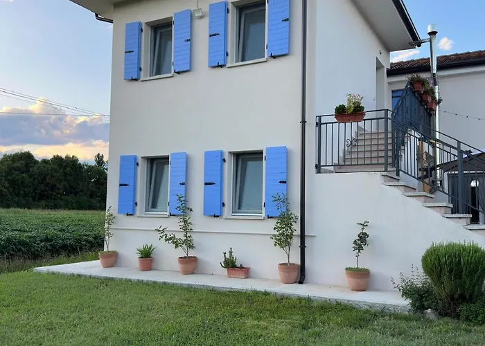 Lilla All'adige Nocleg ze śniadaniem